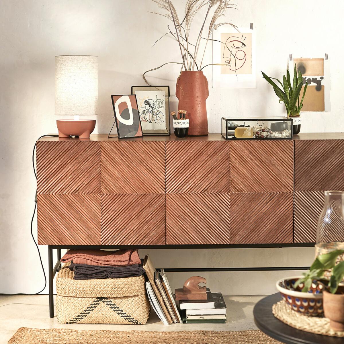 Jerem Oak Veneered Textured Sideboard – image 8