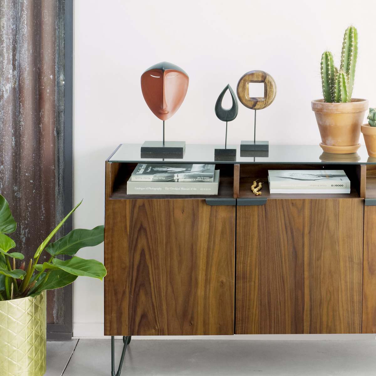 Watford 3-Door vintage Walnut Sideboard – image 4