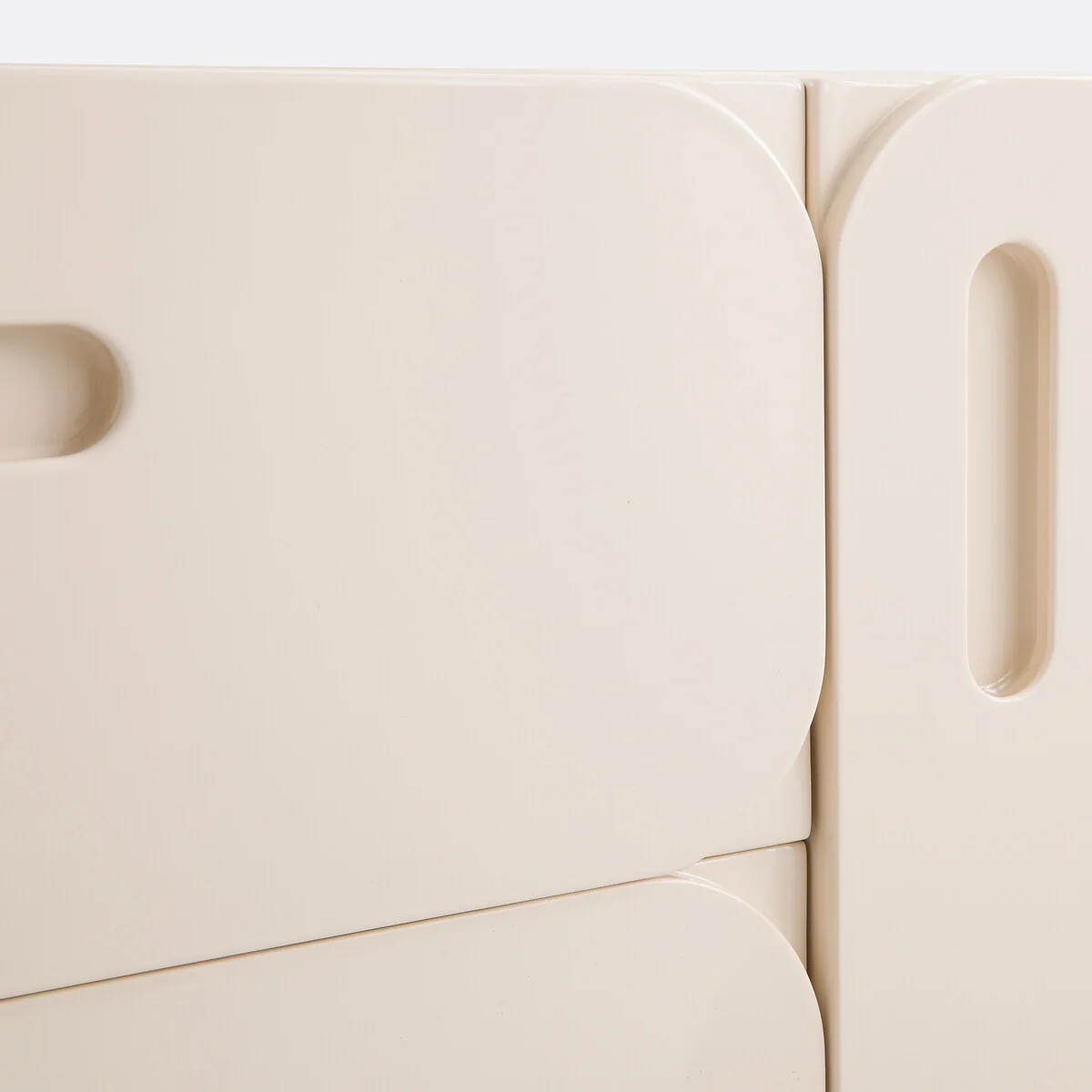 Navel 2-Door 3-Drawer Sideboard – image 2