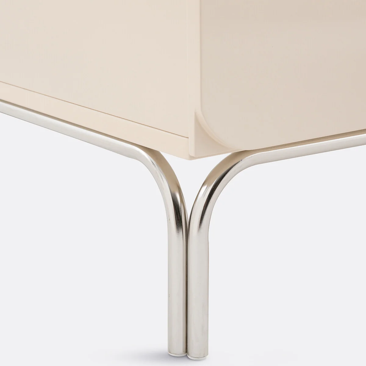 Navel 2-Door 3-Drawer Sideboard – image 5