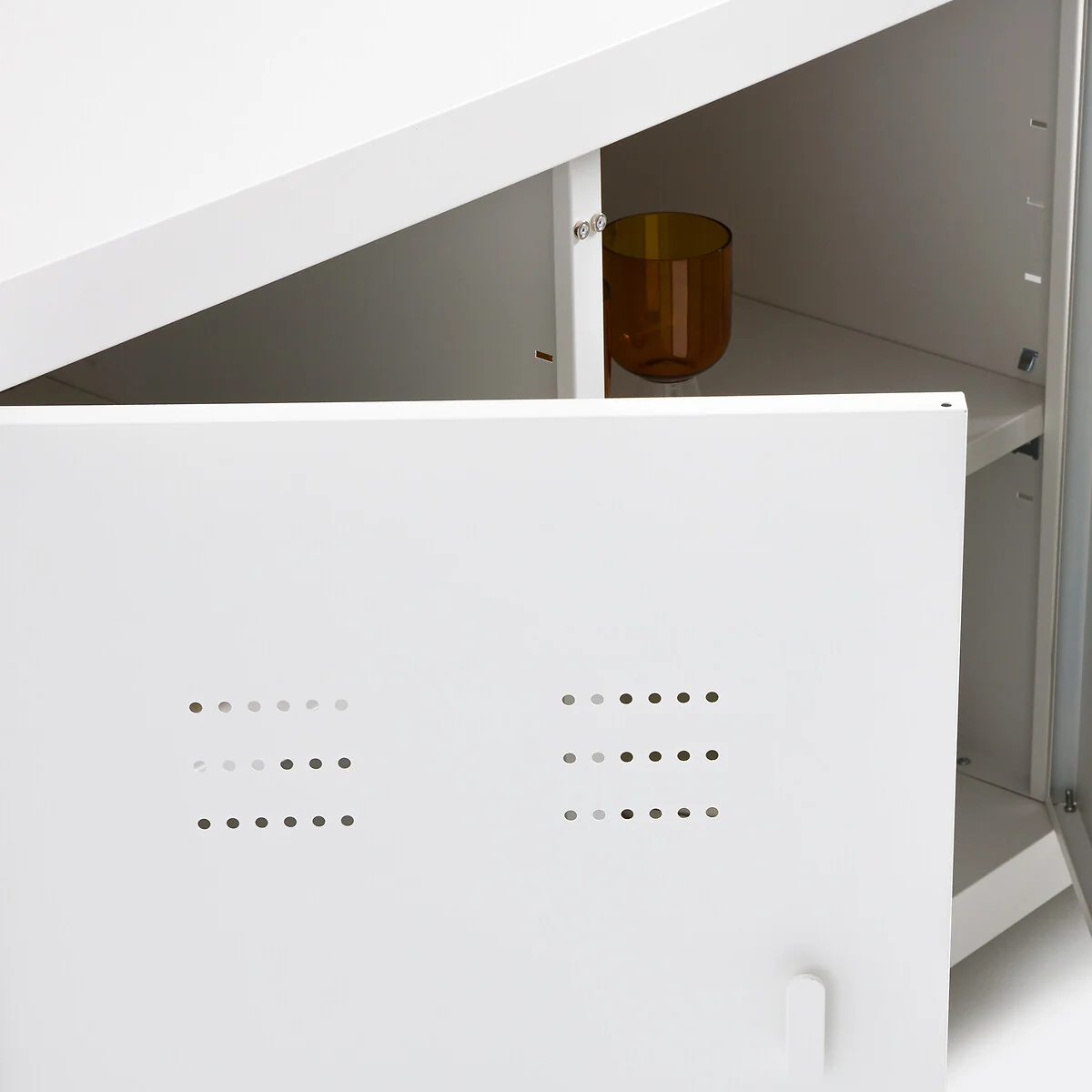 Livona 3 Door Steel Sideboard – image 7