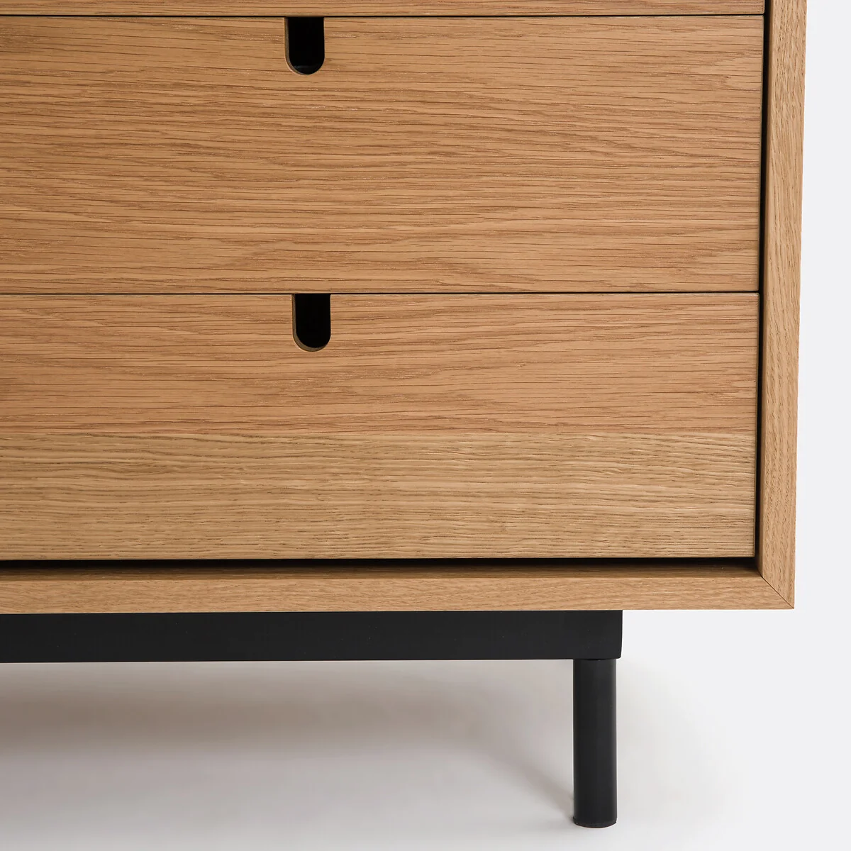 Strio Oak Veneer Sideboard with Sliding Doors – image 7