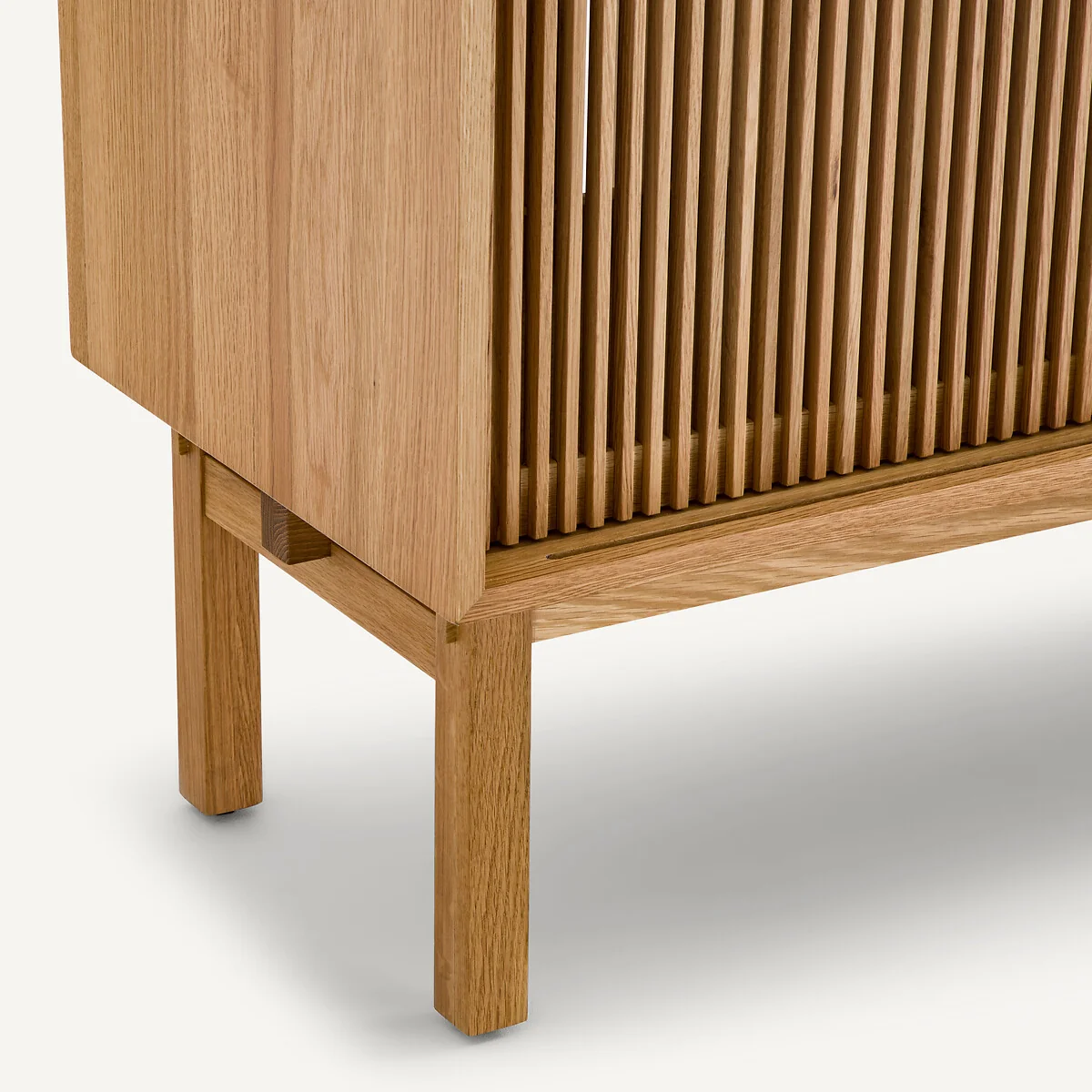 Tinos Openwork Oak High Sideboard – image 6