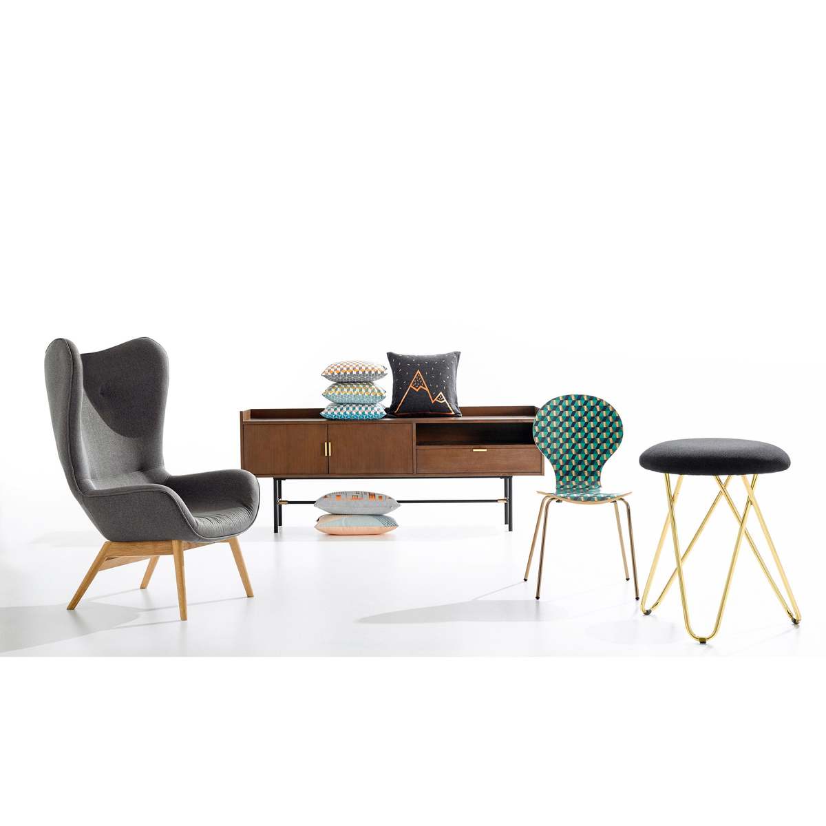 BOTELLO Retro-Style Walnut Sideboard – image 5