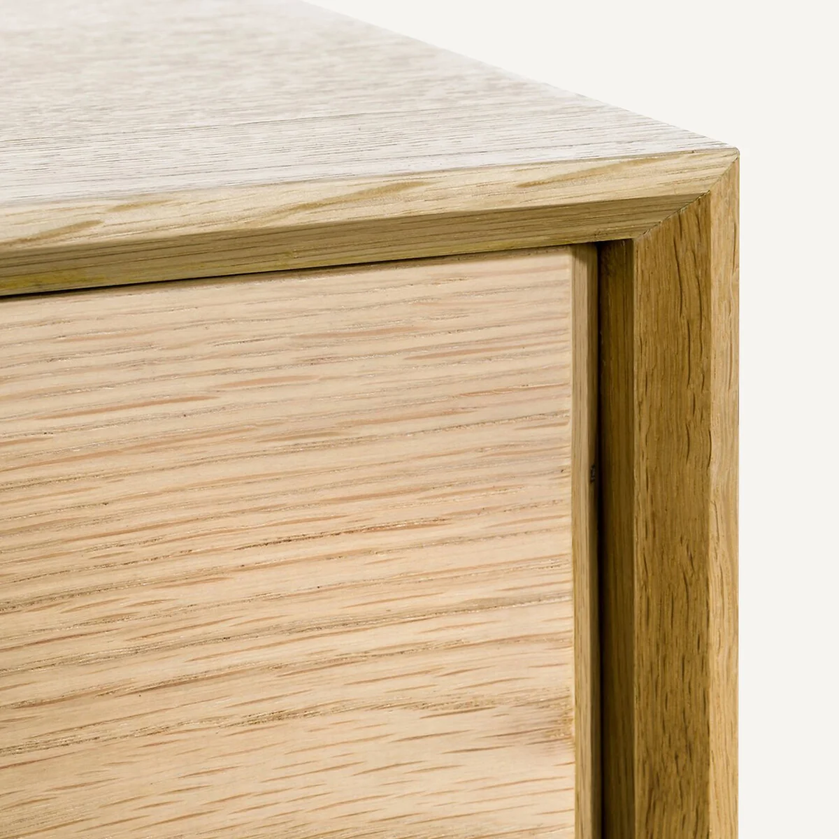 Mambo Oak Veneer Sideboard – image 4