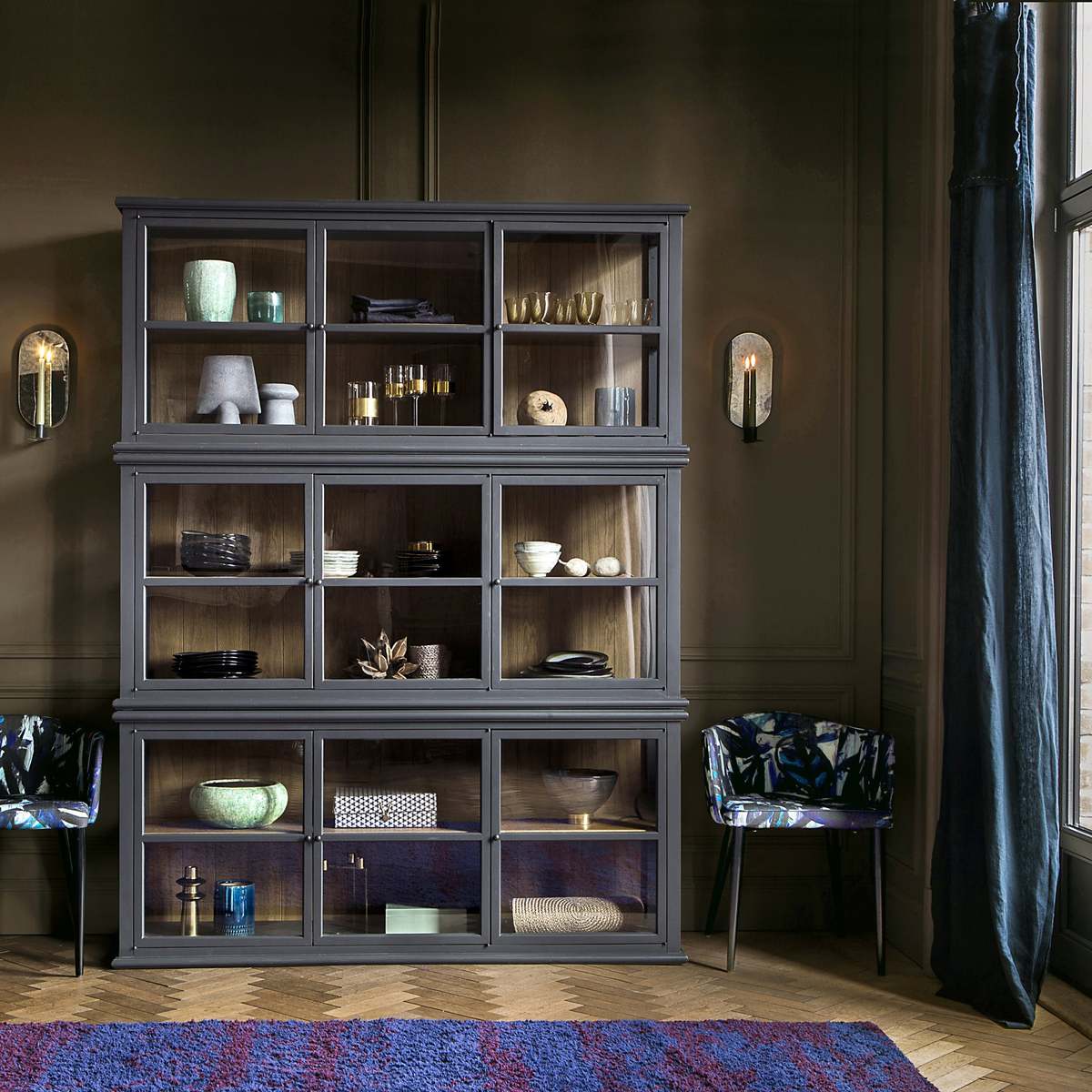 Virginia Oak & Glass Display Cabinet – image 2