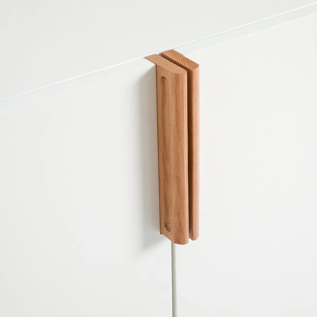 Lumeko 3-Door Sideboard – image 4