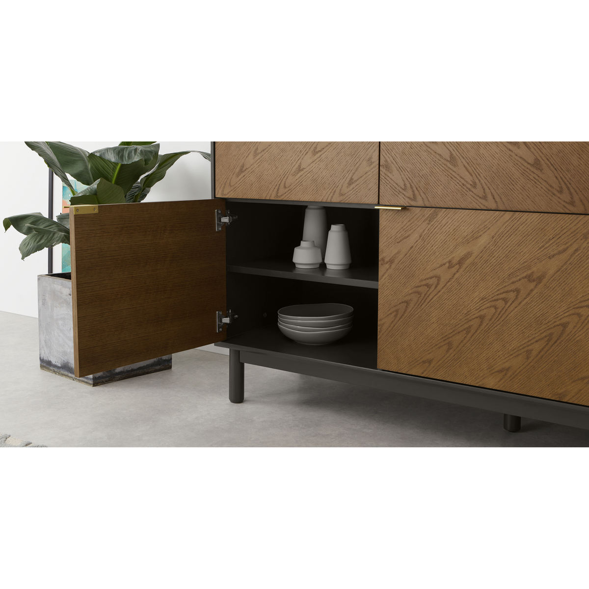 Belgrave Large Sideboard, Dark Stained Oak – image 7
