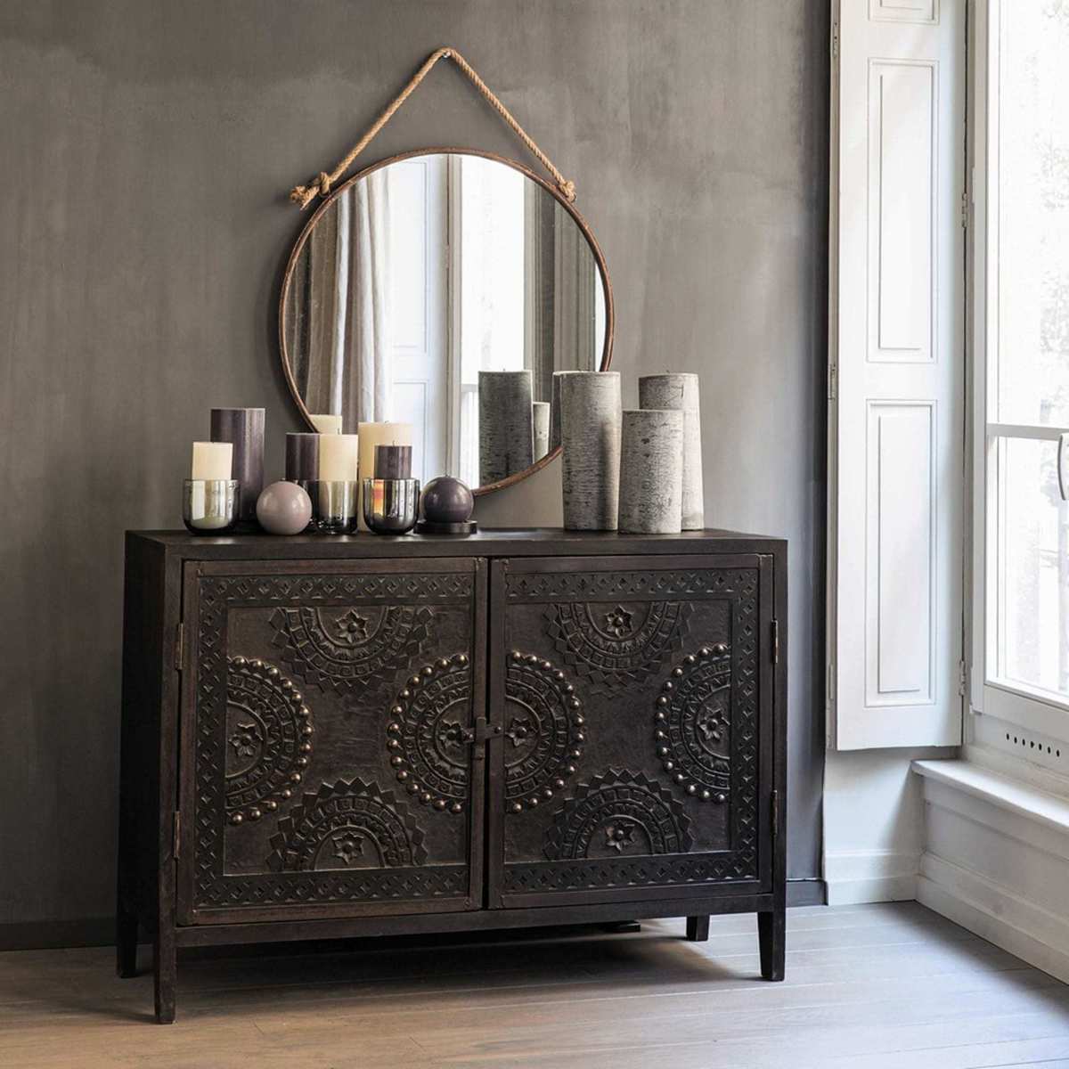 MOZAMBIQUE - Mango wood carved sideboard in brown W 115cm – image 6