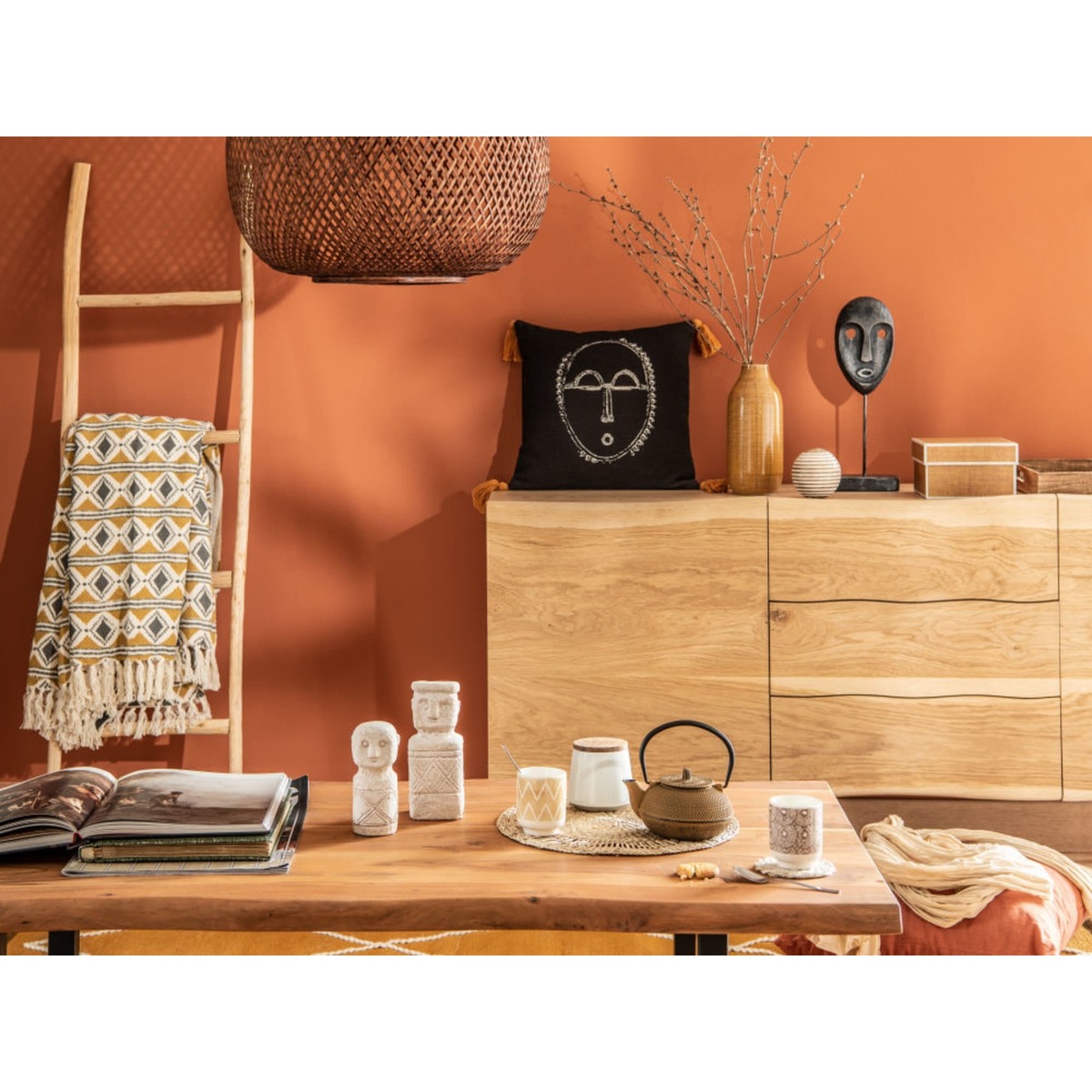 Solid Oak and Black Metal 2-Door 3-Drawer Sideboard Magnus – image 5