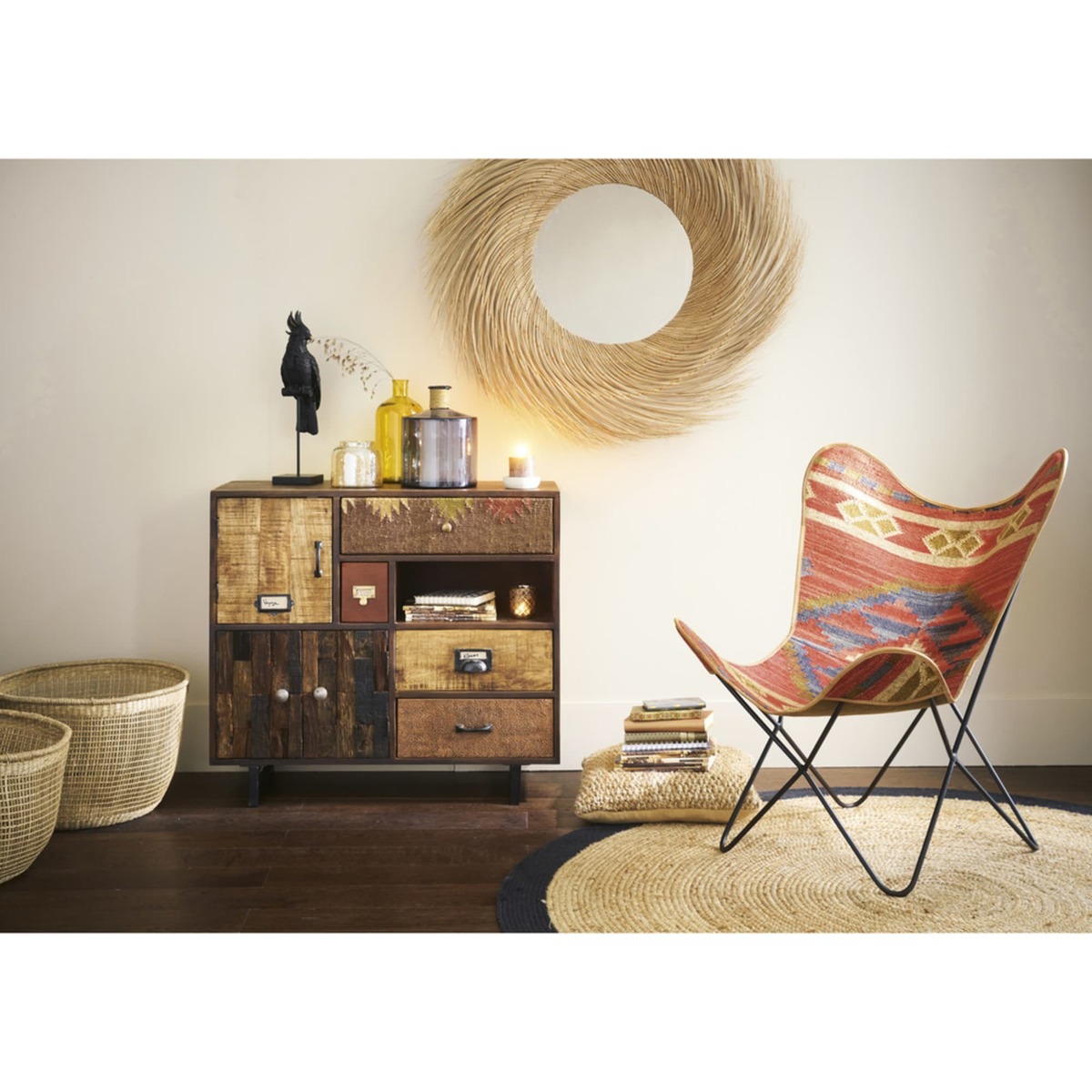 Mango wood storage cabinet with 2 Doors and 4 Drawers Kilim – image 6