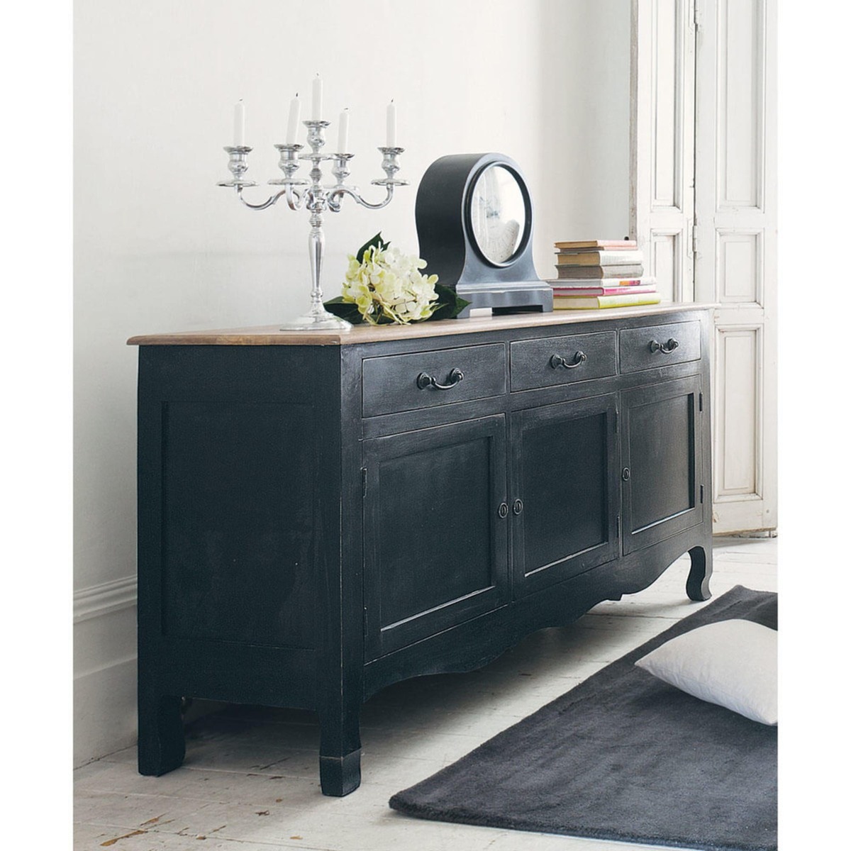 VERSAILLES - Black Mango 3-Door Sideboard – image 9
