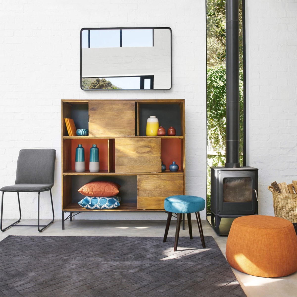 Mango wood highboard in grey / orange W 133cm Arty – image 6