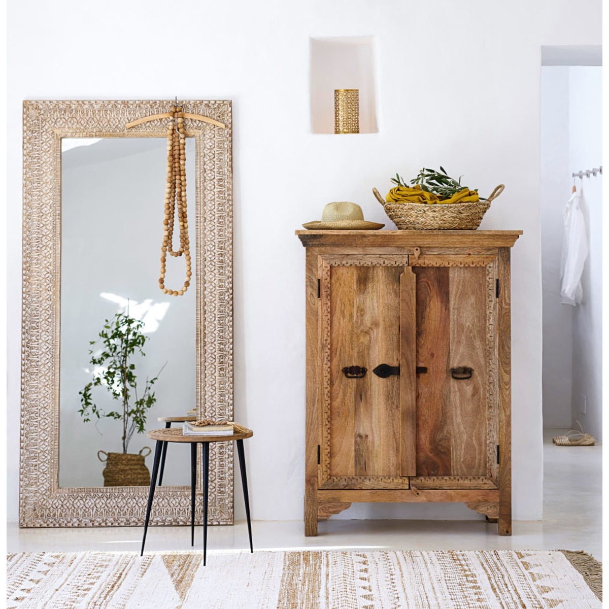 Solid Mango Wood 2-Door Storage Cabinet Kohima – image 7