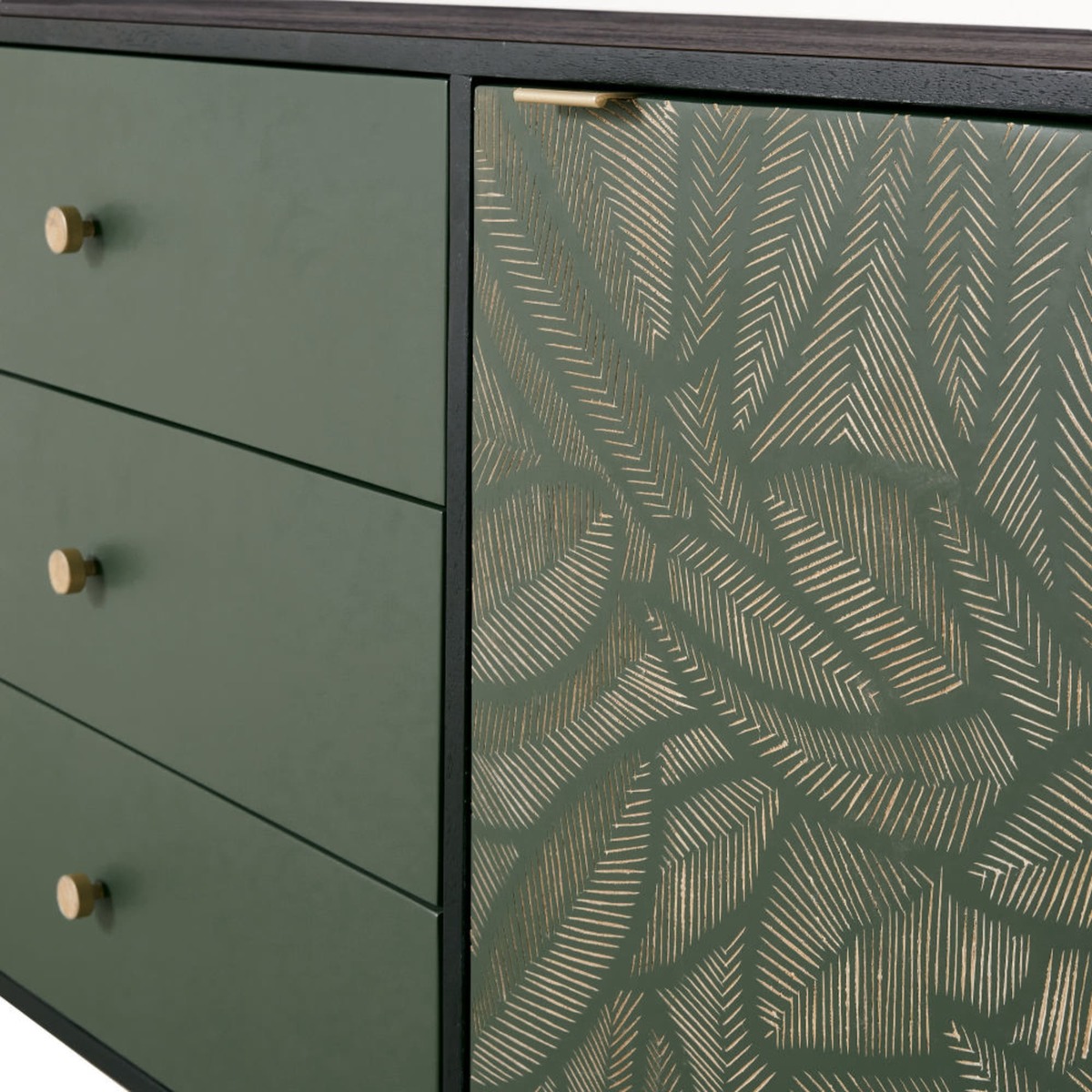 Carved Solid Green Mango Wood 2-Door 3-Drawer Sideboard Manaos – image 3