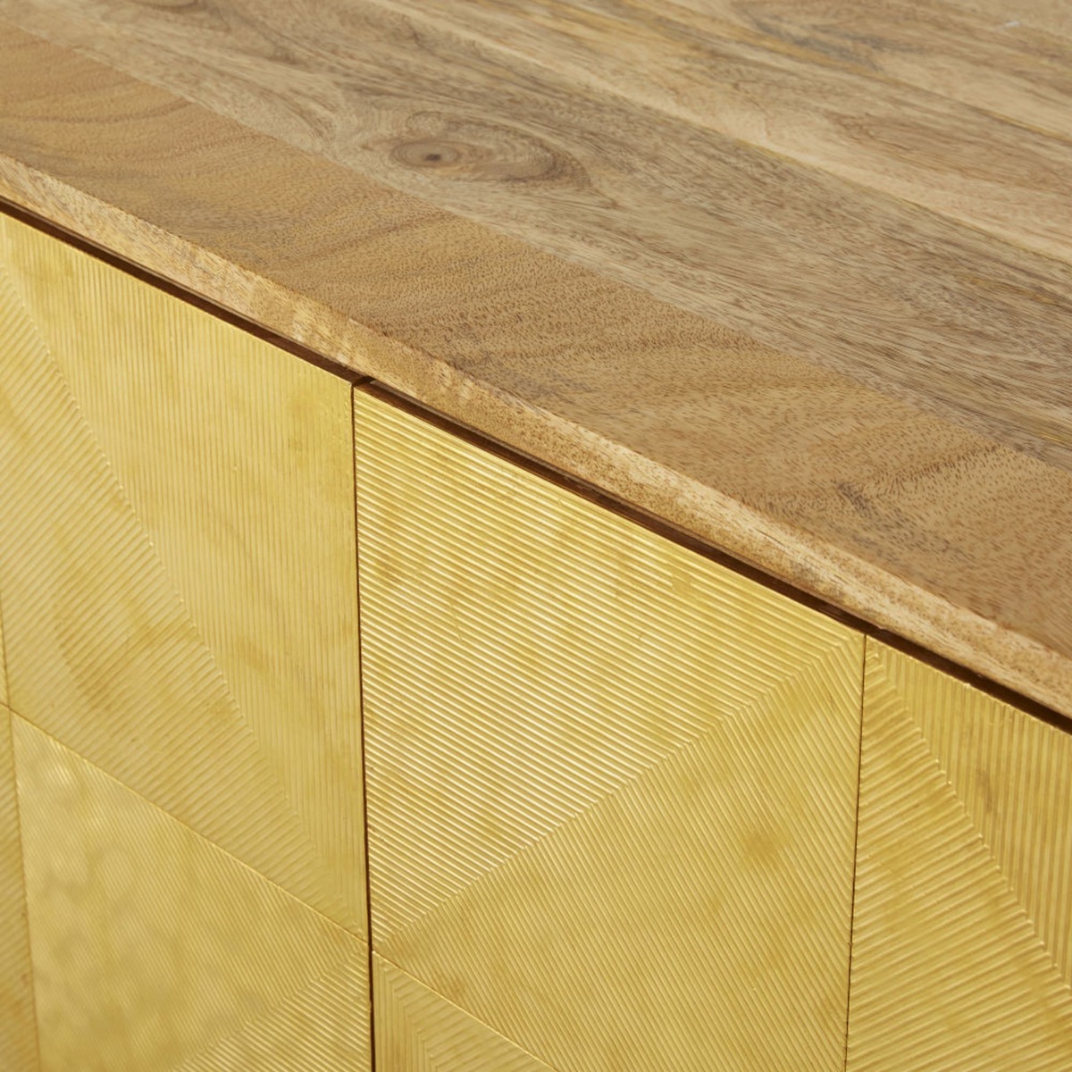 4-Door Solid Mango Wood and Golden Hammered Metal Sideboard Moscova – image 3