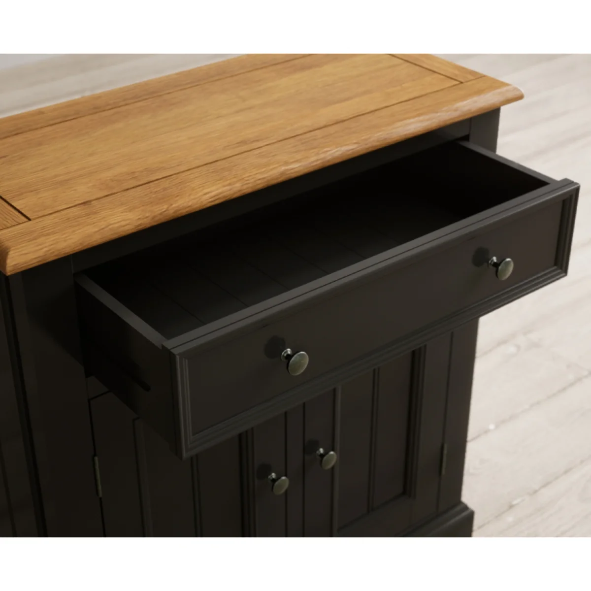 Charlton Oak and Black Painted Hallway Sideboard – image 6