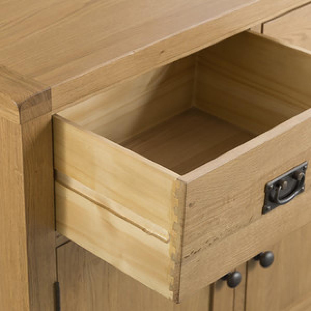 Bisbrooke Country Sideboard - Medium Oak - 3 – image 7