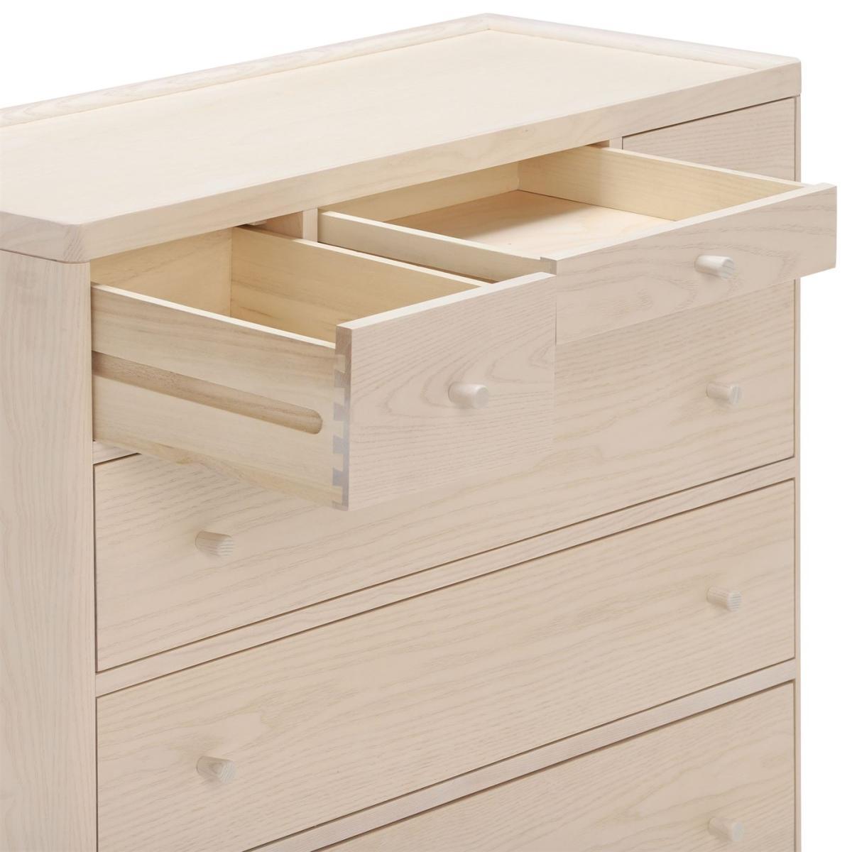 Ercol Salina 8 Drawer Tall Chest – image 4