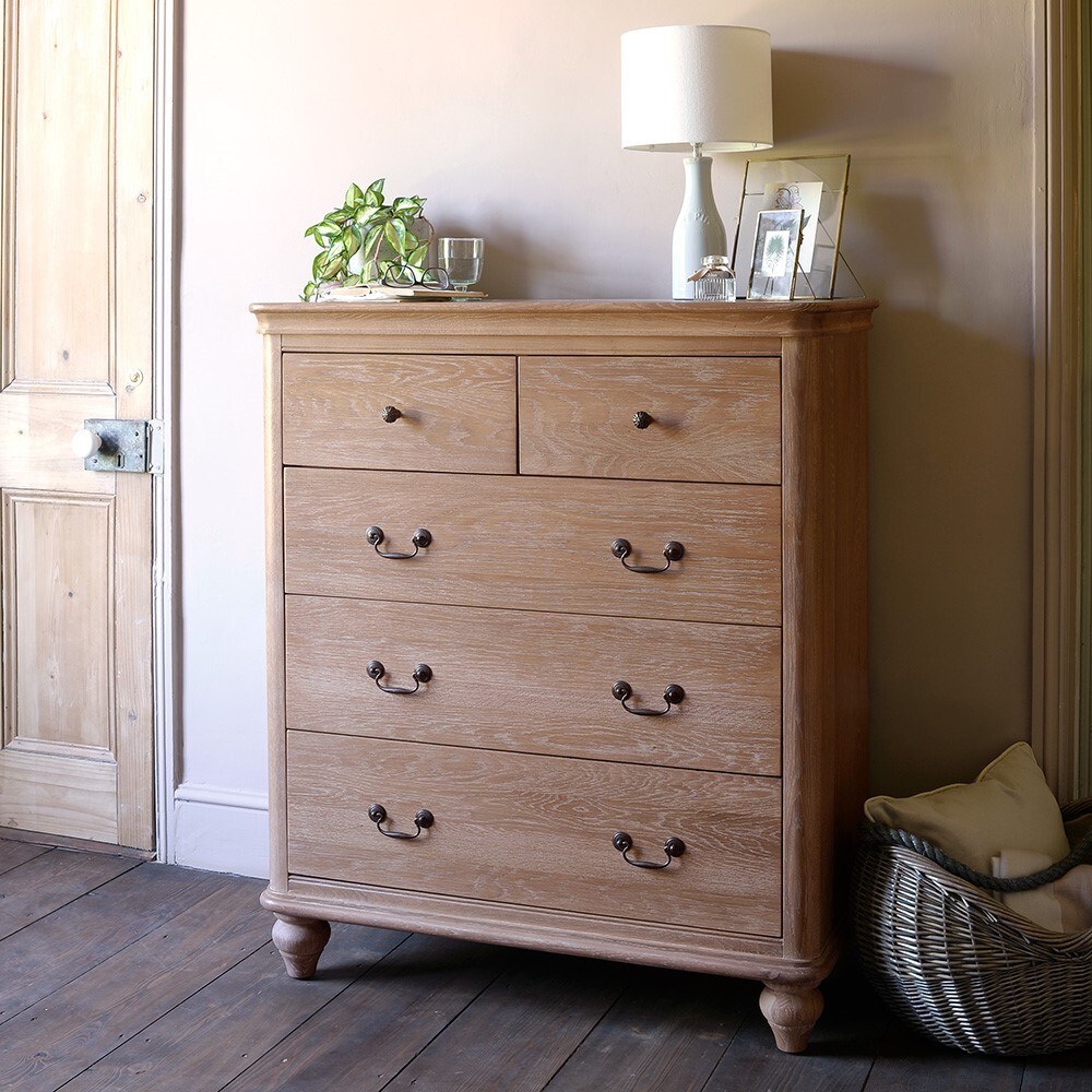 Wickham Washed Oak Chest of Drawers – image 3