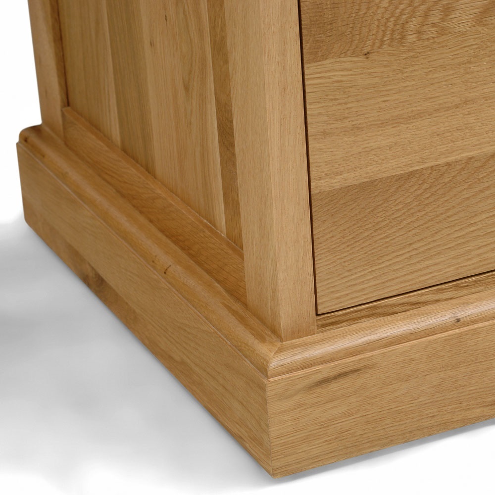 Appleby Oak 9 Drawer Chest – image 4