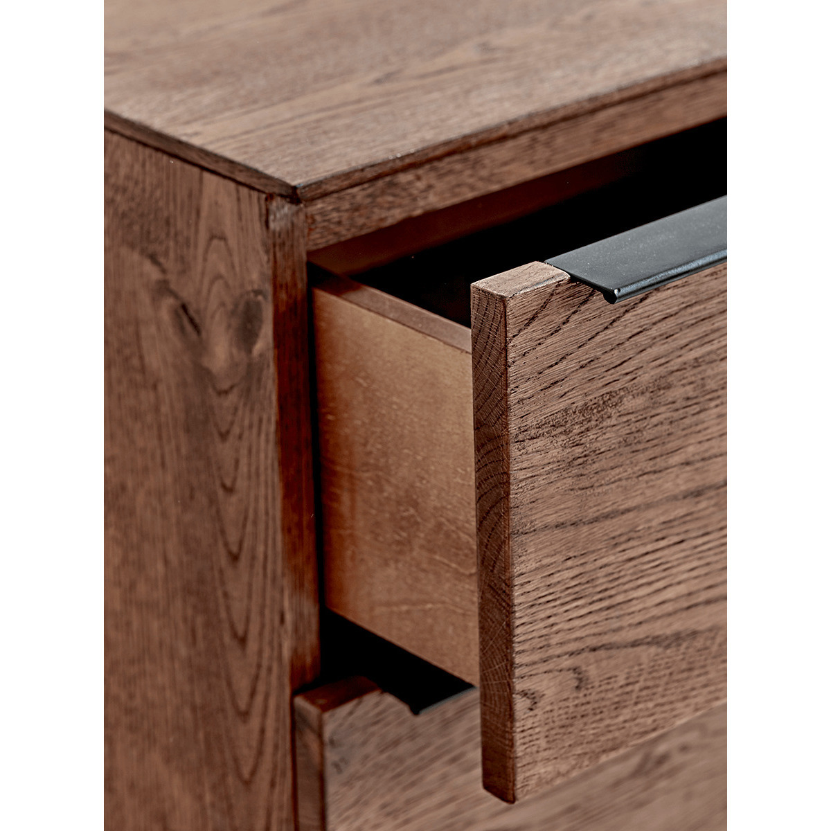 Heyes Chest Of Drawers – image 3