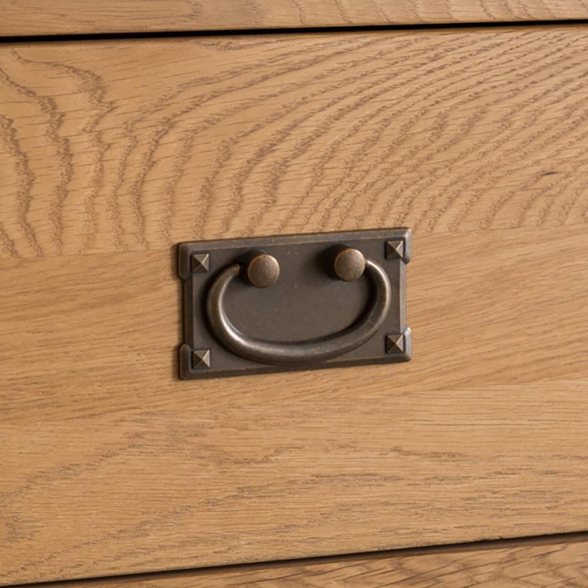 Winchester Oak 2 Over 3 Chest – image 6