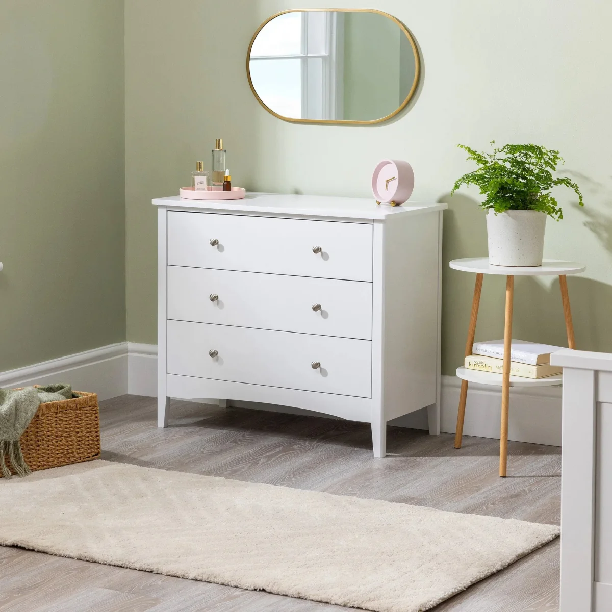 Ilsington 3 Drawer Chest of Drawers – image 3