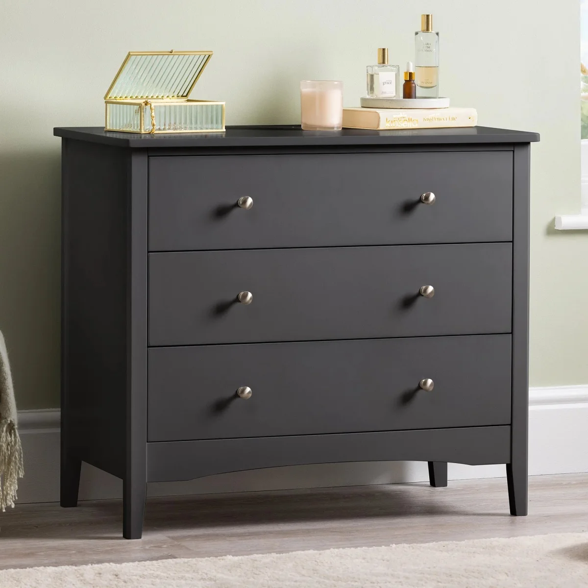 Ilsington 3 Drawer Chest of Drawers – image 24