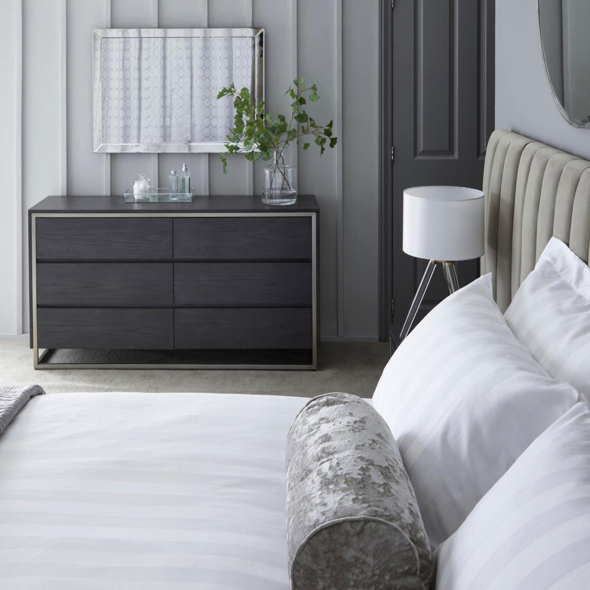 Logan 3 Drawer Chest Grey – image 9