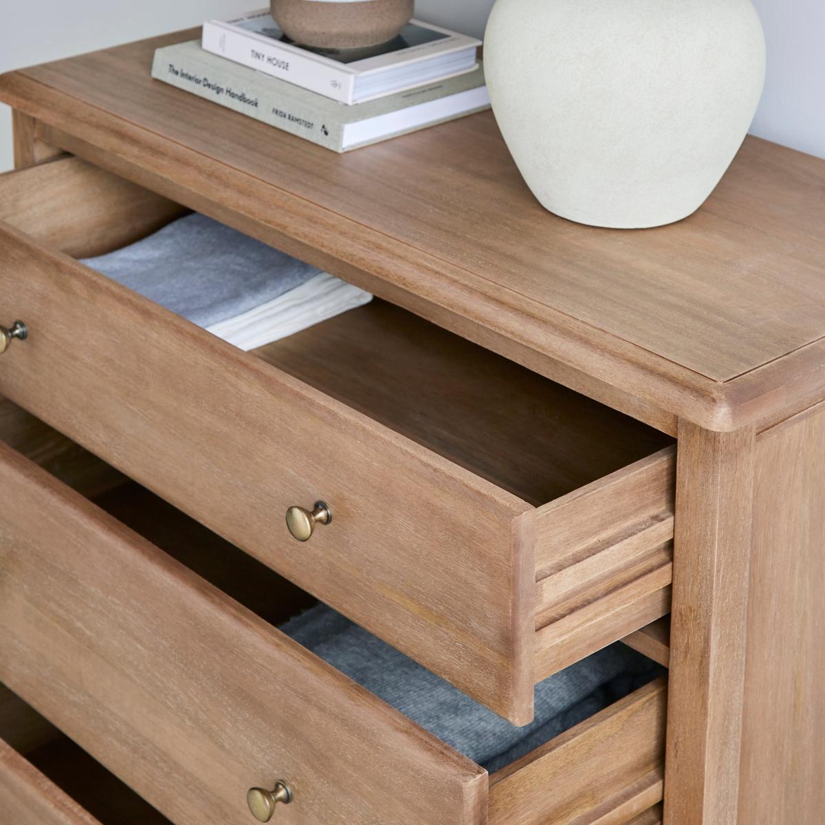 Giselle 3 Drawer Chest Natural – image 3