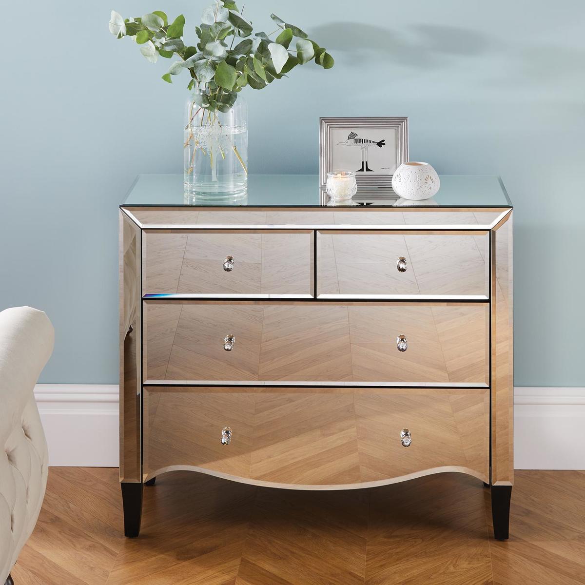 Palermo 2 Over 2 Drawer Chest Silver – image 4