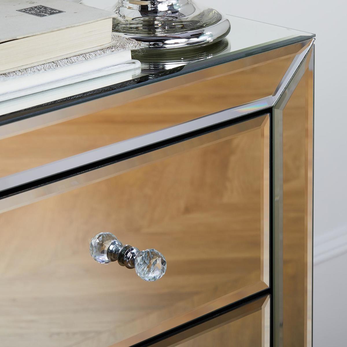 Palermo 2 Over 2 Drawer Chest Silver – image 5
