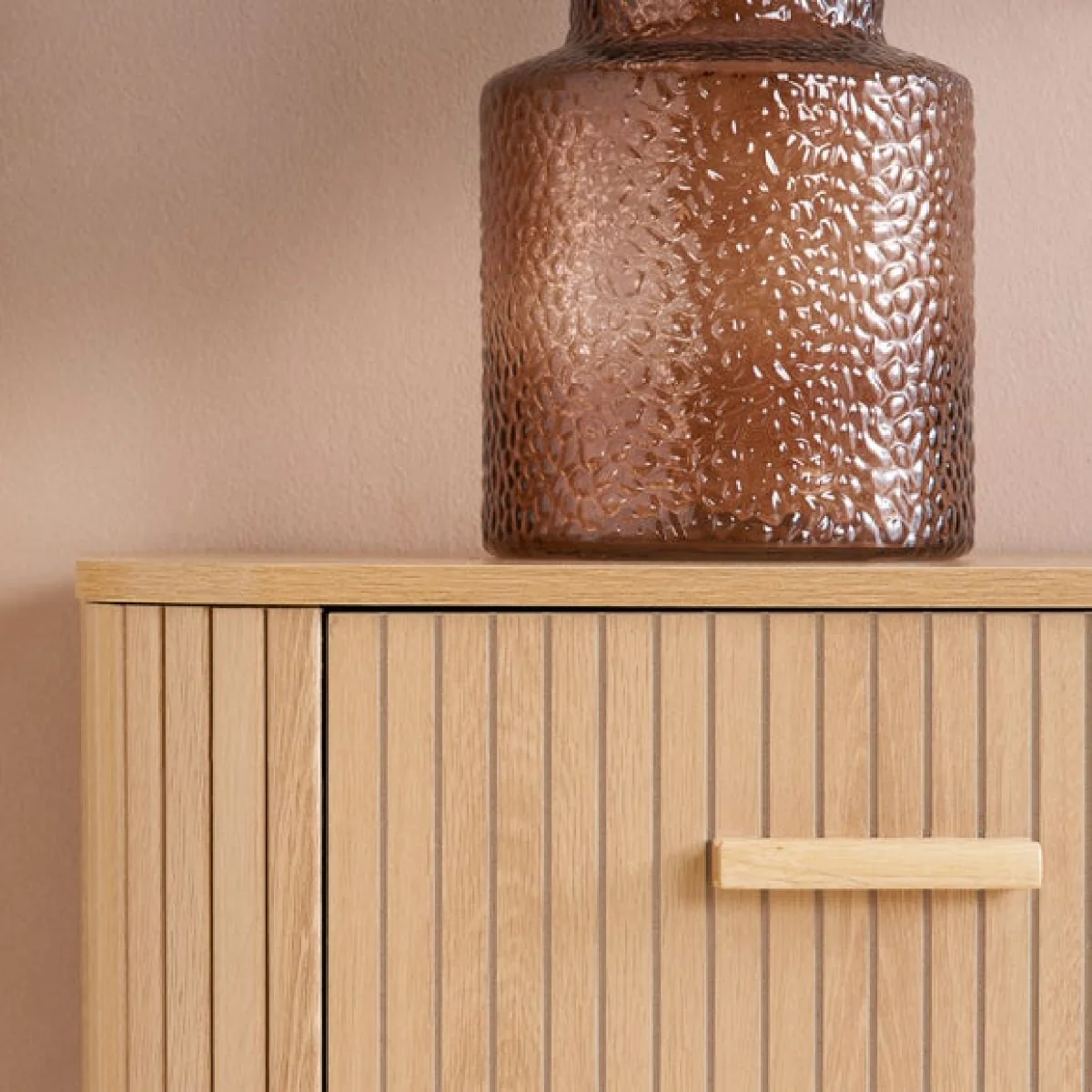 Axel 5 Drawer Fluted Chest – image 2