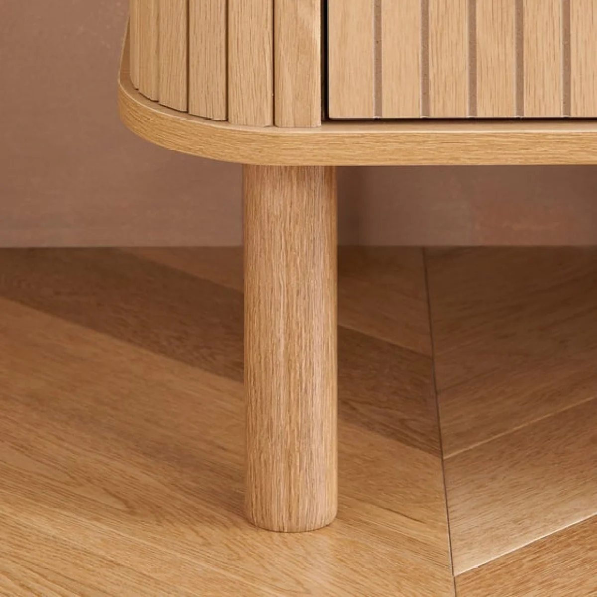 Axel 5 Drawer Fluted Chest – image 5