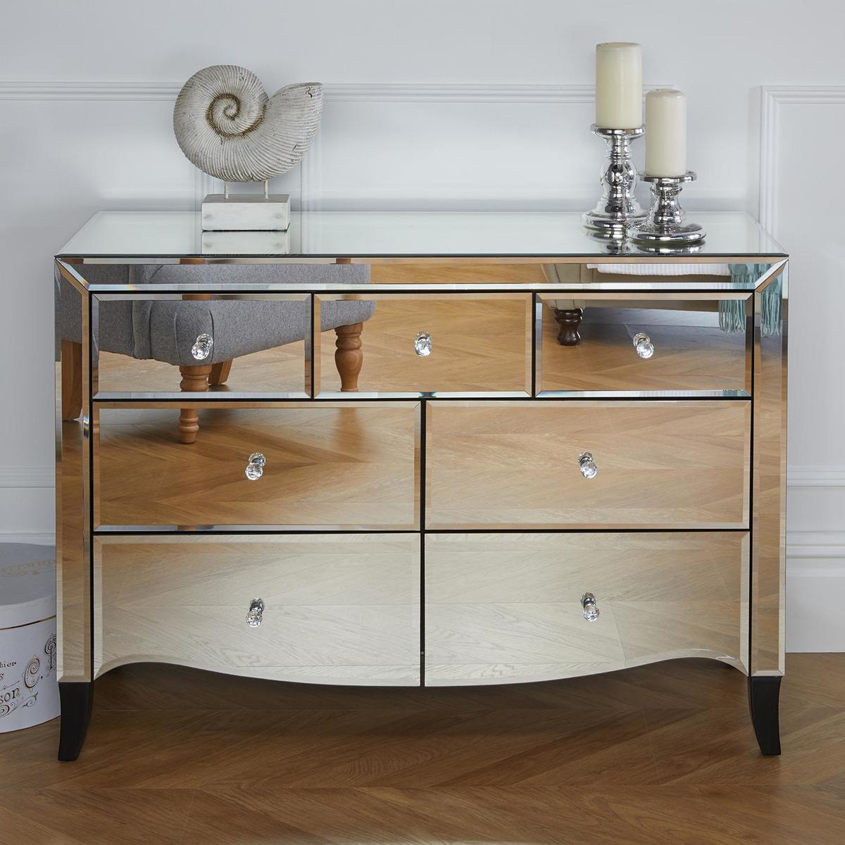 Palermo 3 Over 4 Drawer Chest Silver – image 4