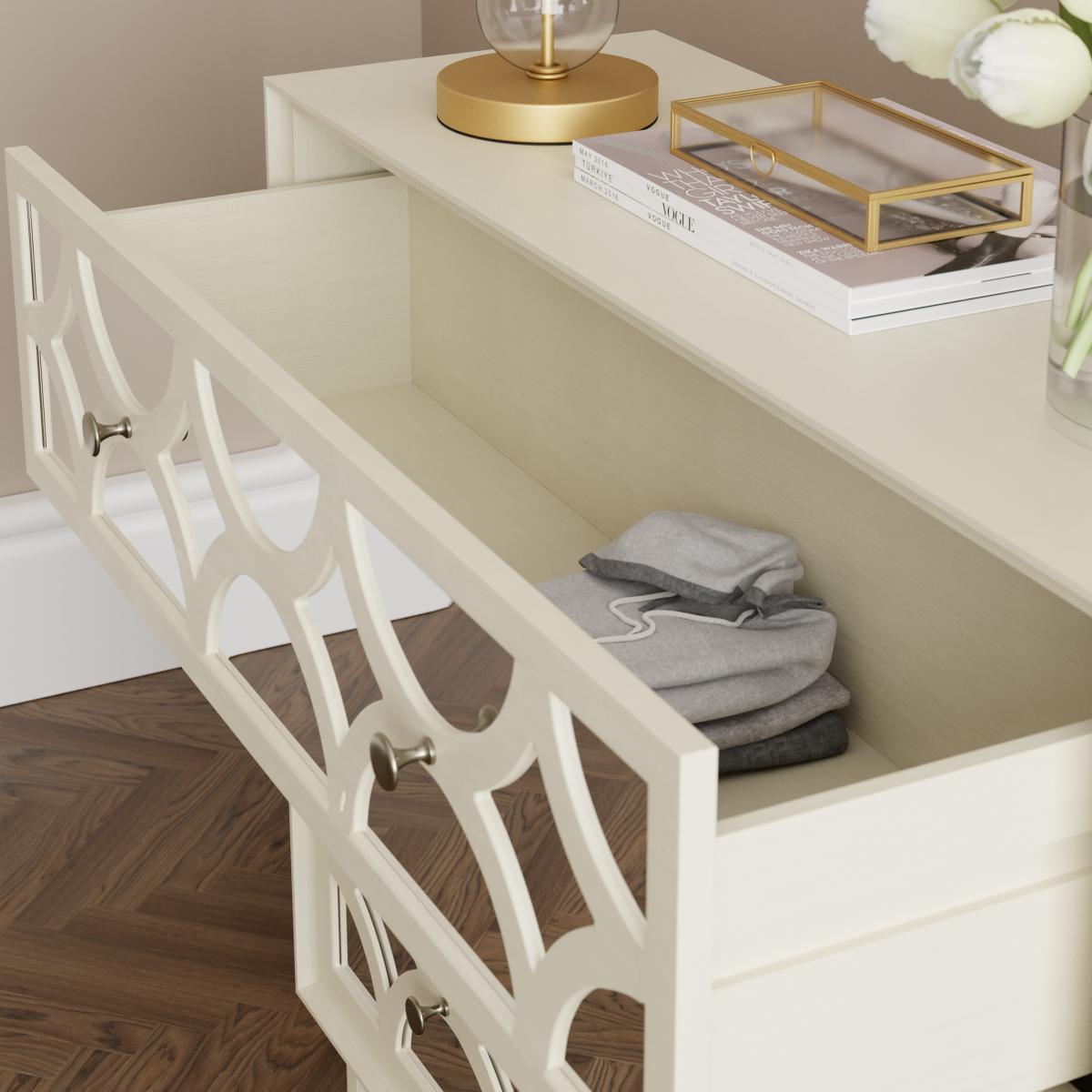 Delphi 3 Drawer Chest, Mirrored Delphi Natural – image 4