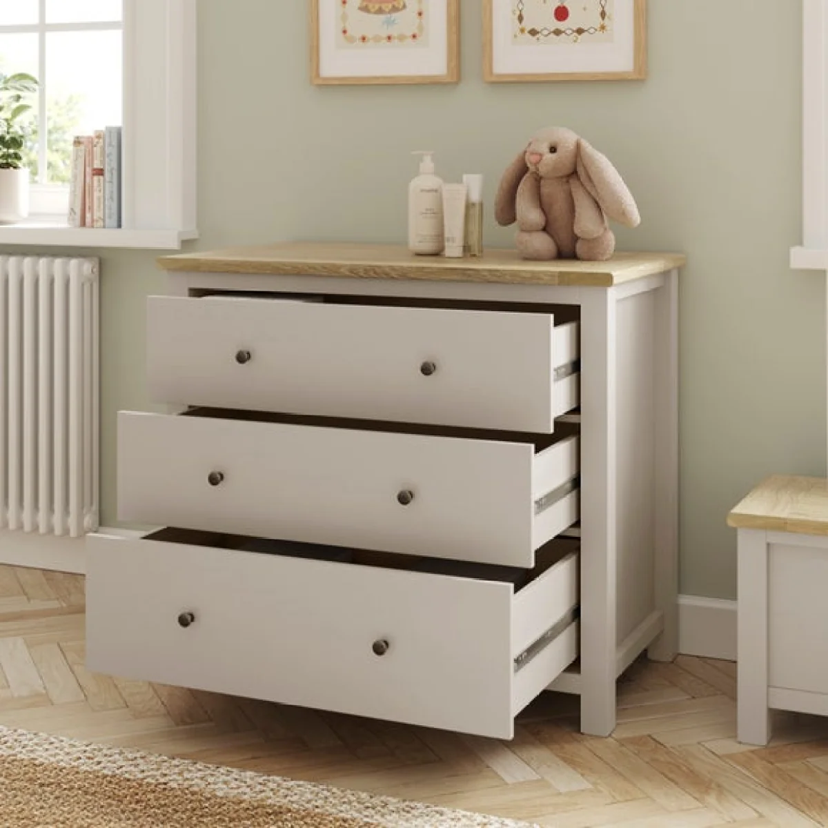 Olney Nursery Chest Changer – image 2