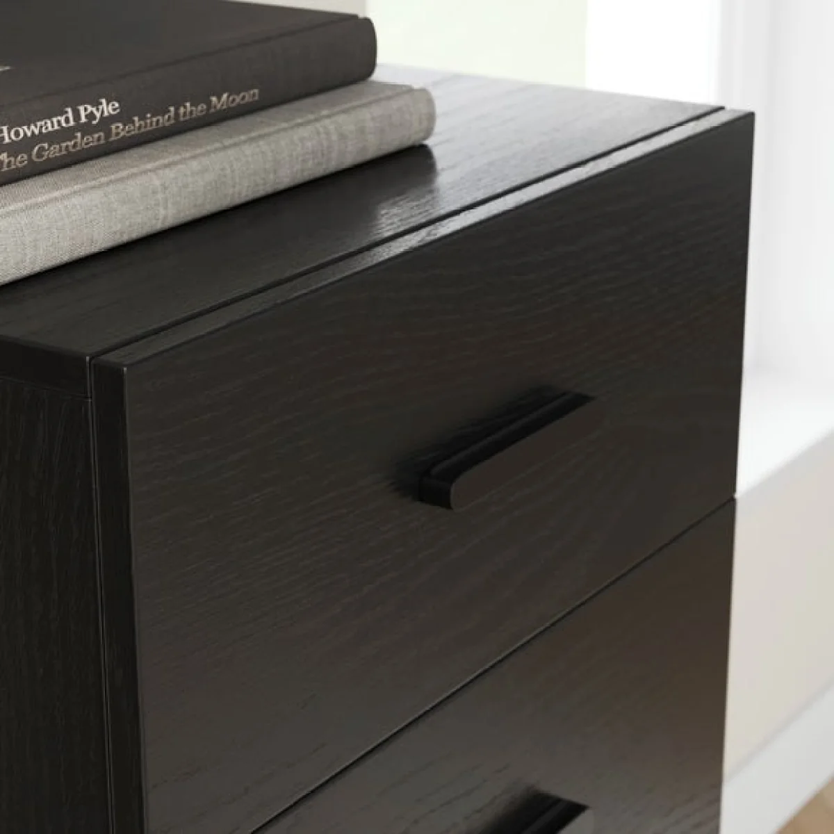Flinn Tall 5 Drawer Chest – image 4