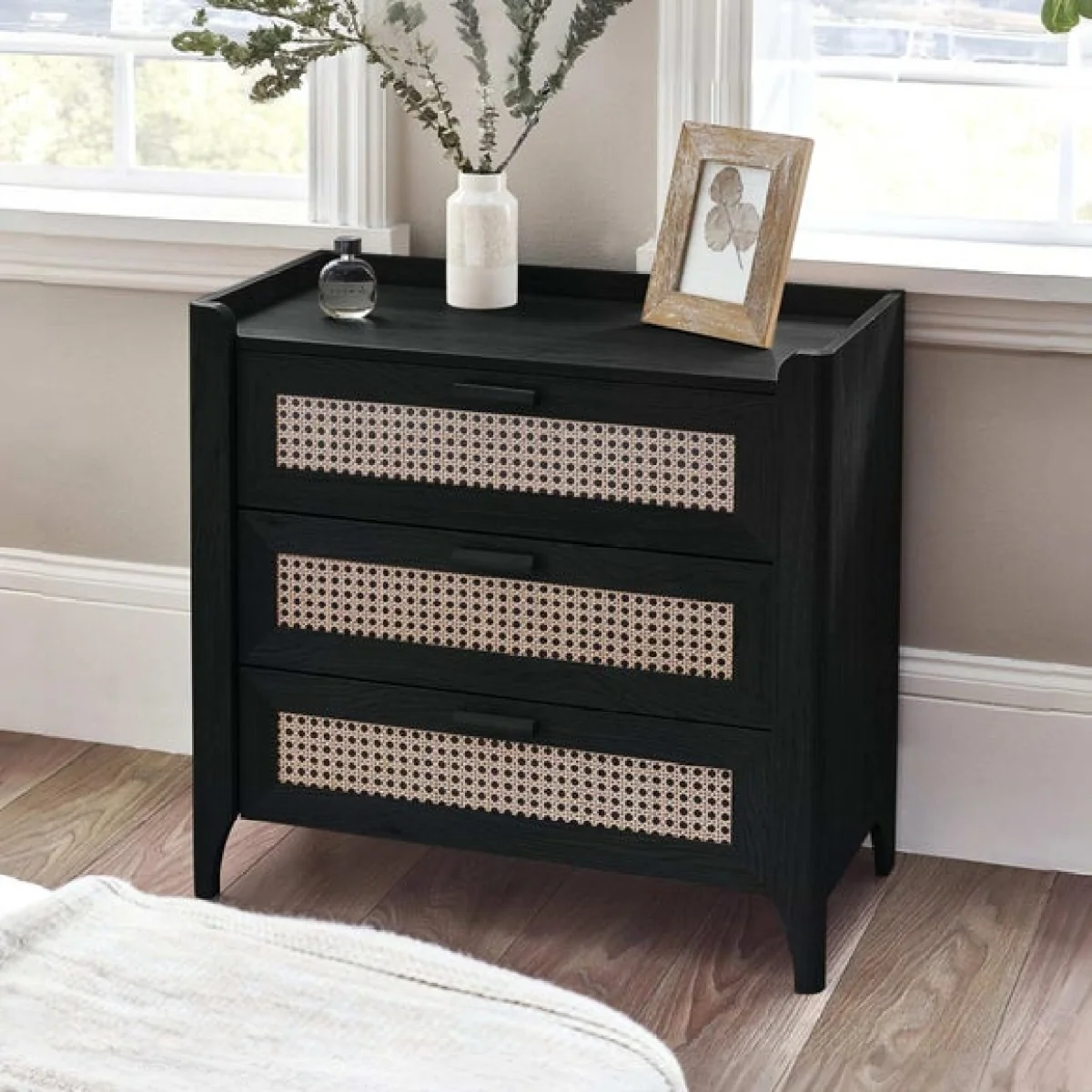 Return - Sydney 3 Drawer Chest – image 1