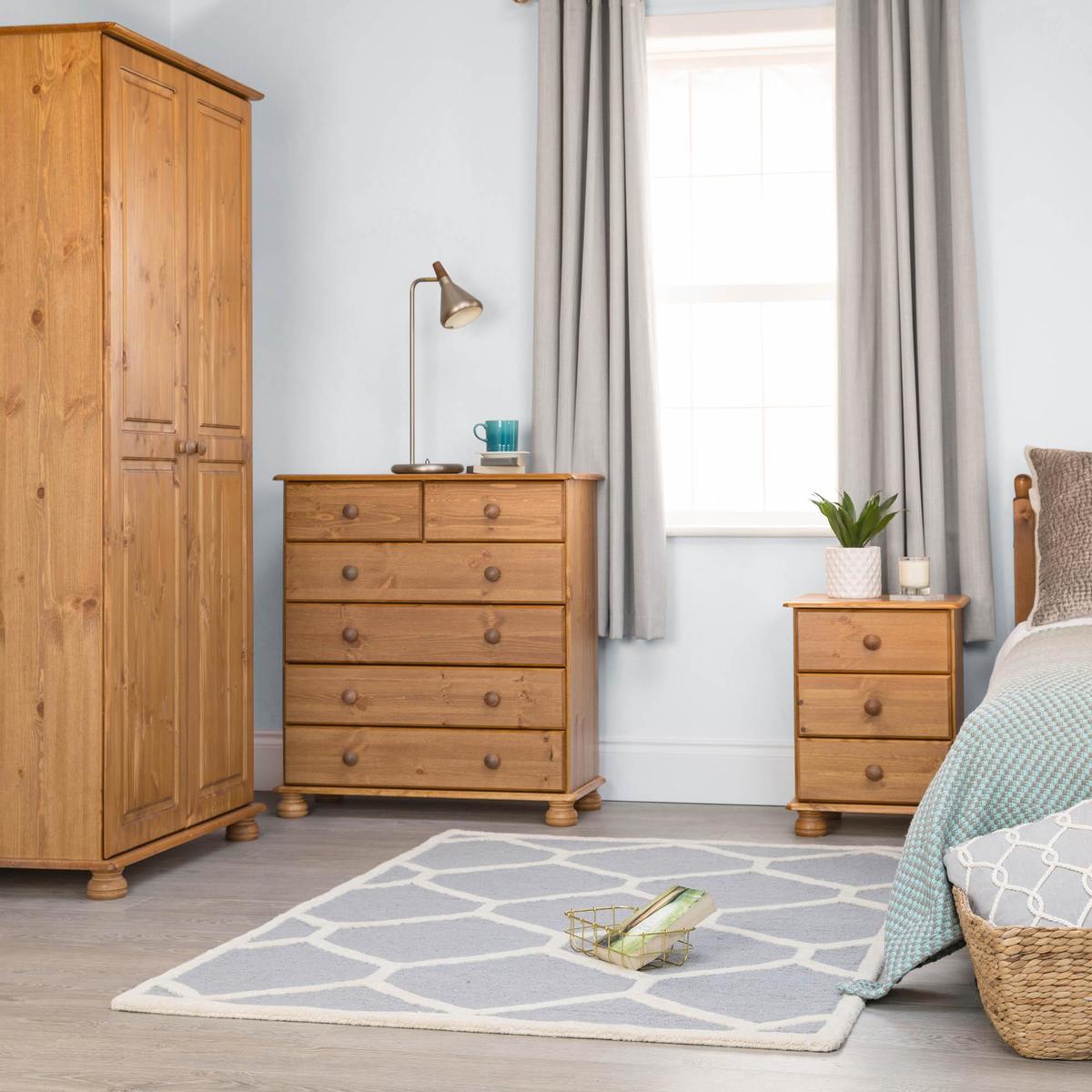 Colburn Pine 6 Drawer Chest Natural – image 3