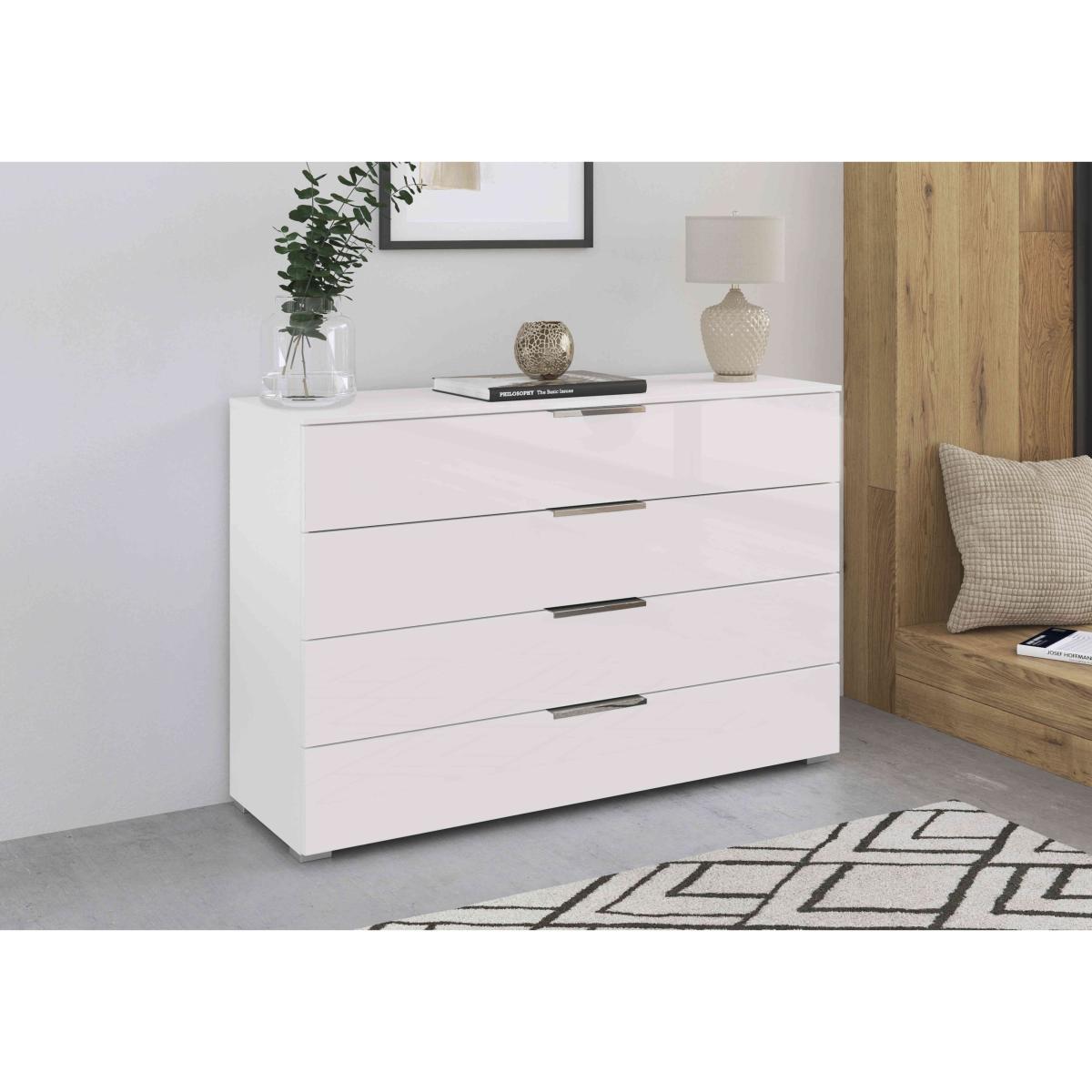 Rauch - Cairns 4 Drawer Wide Chest - Champagne – image 2