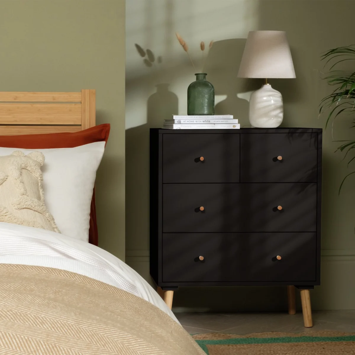 Habitat Otto 4 Drawer Chest - Black – image 1