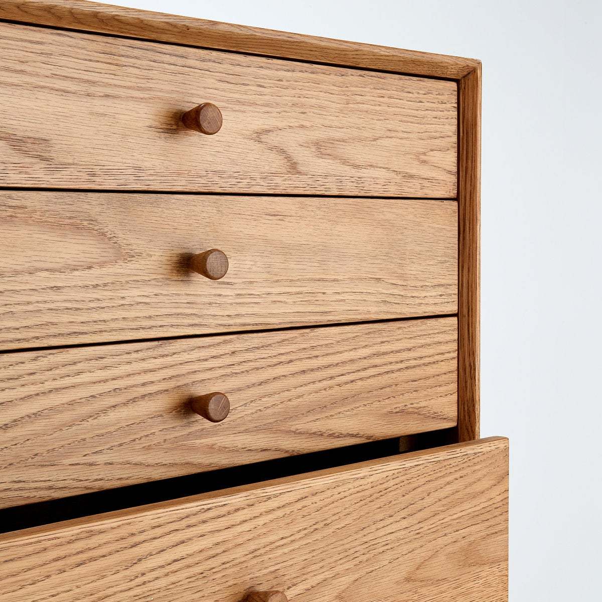 QUILDA Oak 7 Drawer Chest – image 3