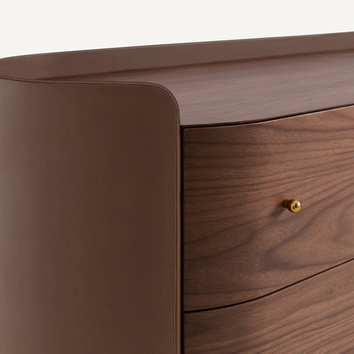Firmo Chest of Drawers in Walnut and Leather Veneer with 6 Drawers – image 5