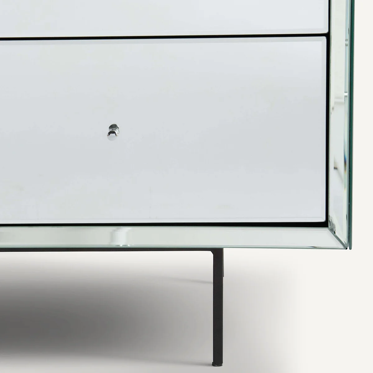 Khonsou Mirrored Chest of Drawers – image 5