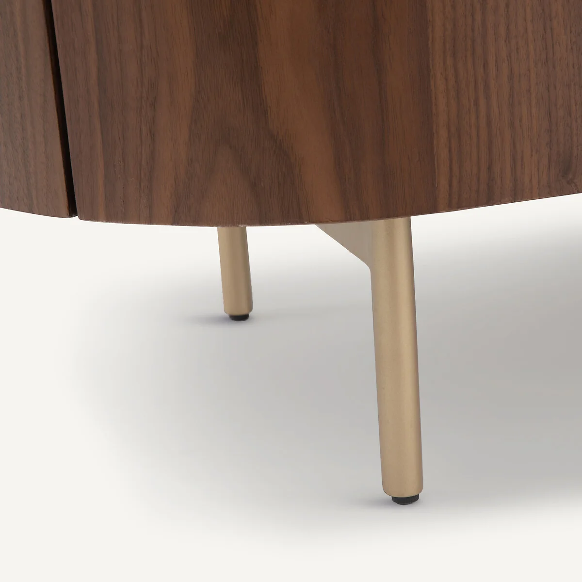 Aslen Chest of Drawers in Walnut and Leather Veneer with 3 Drawers – image 7