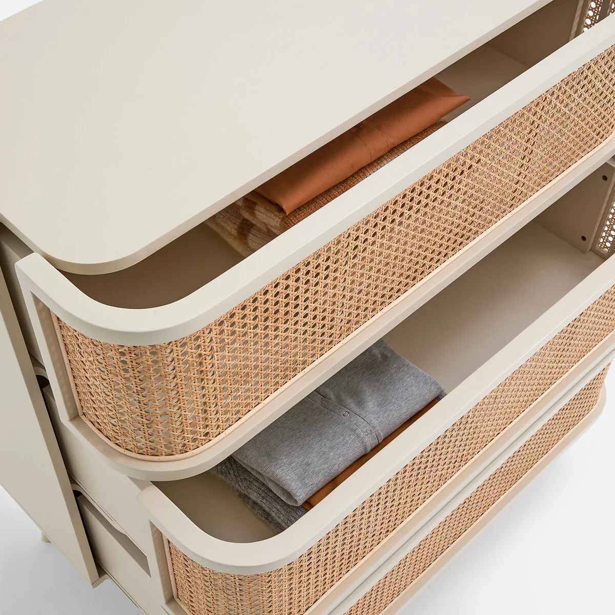 Laora Chest of Drawers with 3 Drawers with Rattan Cane – image 6