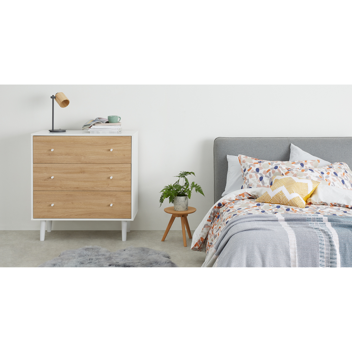 MADE Essentials Larsen Chest Of Drawers, Oak Effect and White – image 3