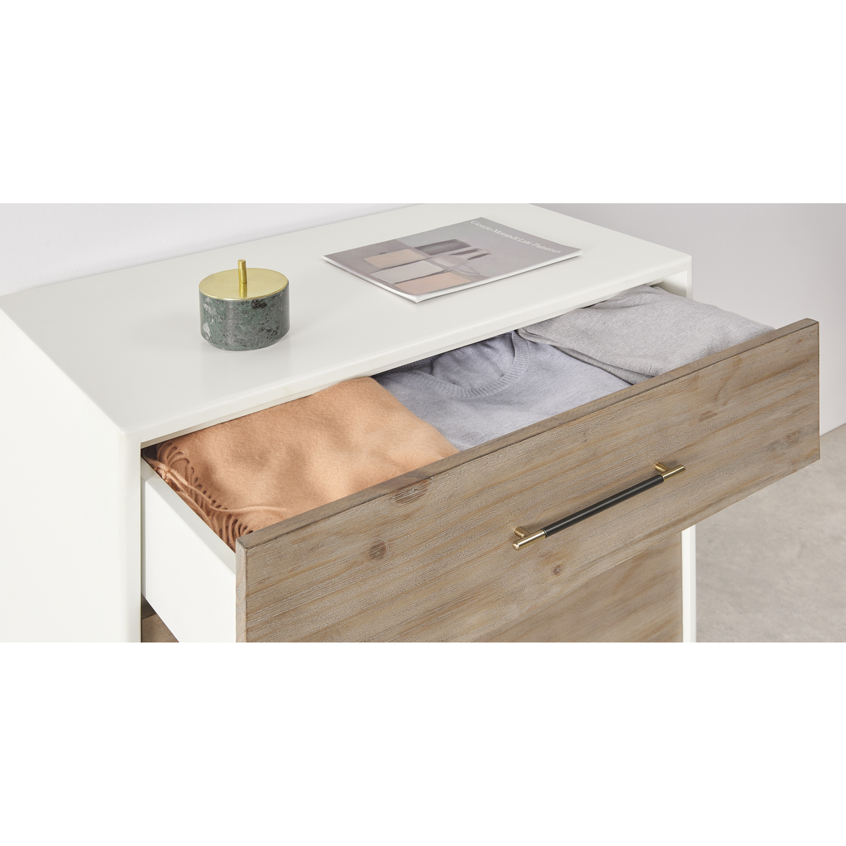 Ocanda Chest of Drawers, White & Pine – image 7